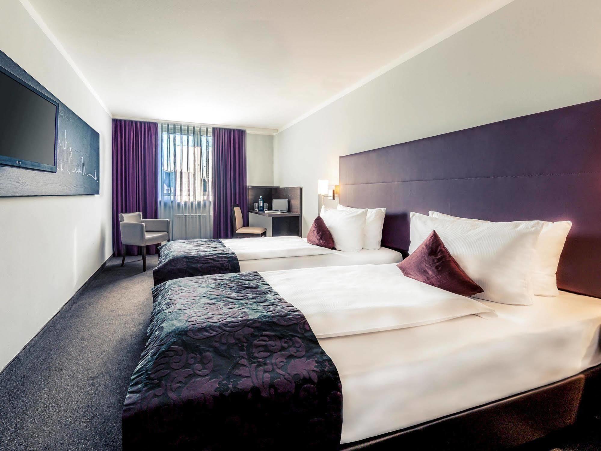 Mercure Frankfurt City Messe Frankfurt am Main Buitenkant foto